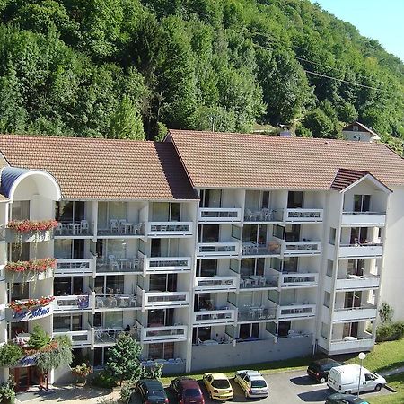 Terres De France - Residence Les Silenes Allevard Exterior photo